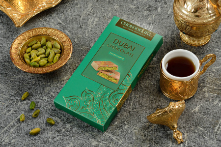 Шоколад молочный "Dubai Pistachio" с начинкой из фисташки, 180 гр